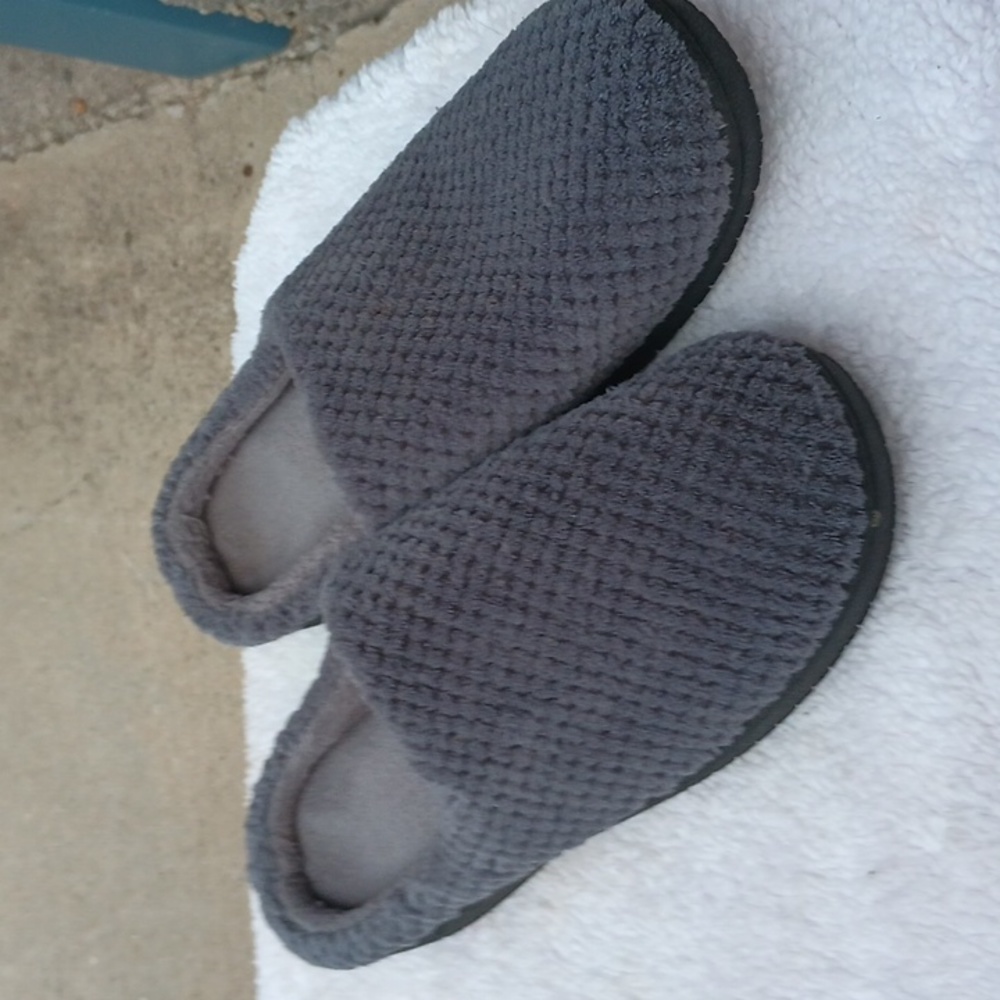 Man slippers 96